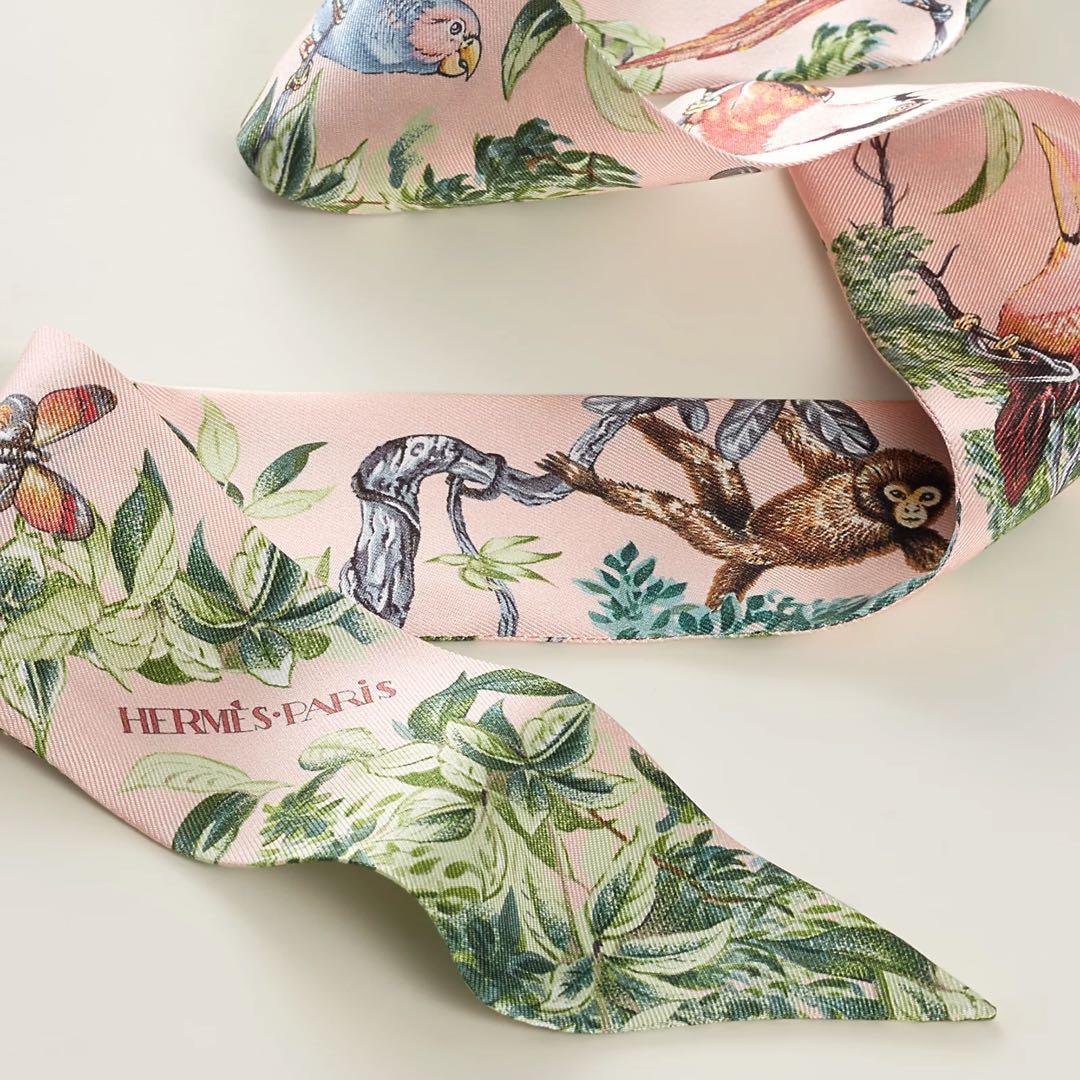 新品未使用 エルメス　ツイリー 《赤道直下》 ピンク 2026SS 新作　タグ付