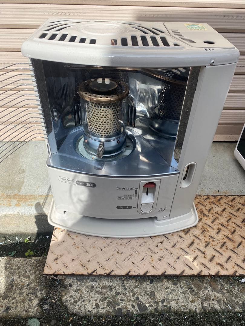 SHARP シャープ 石油ストーブ HSR-24N-B - メルカリ