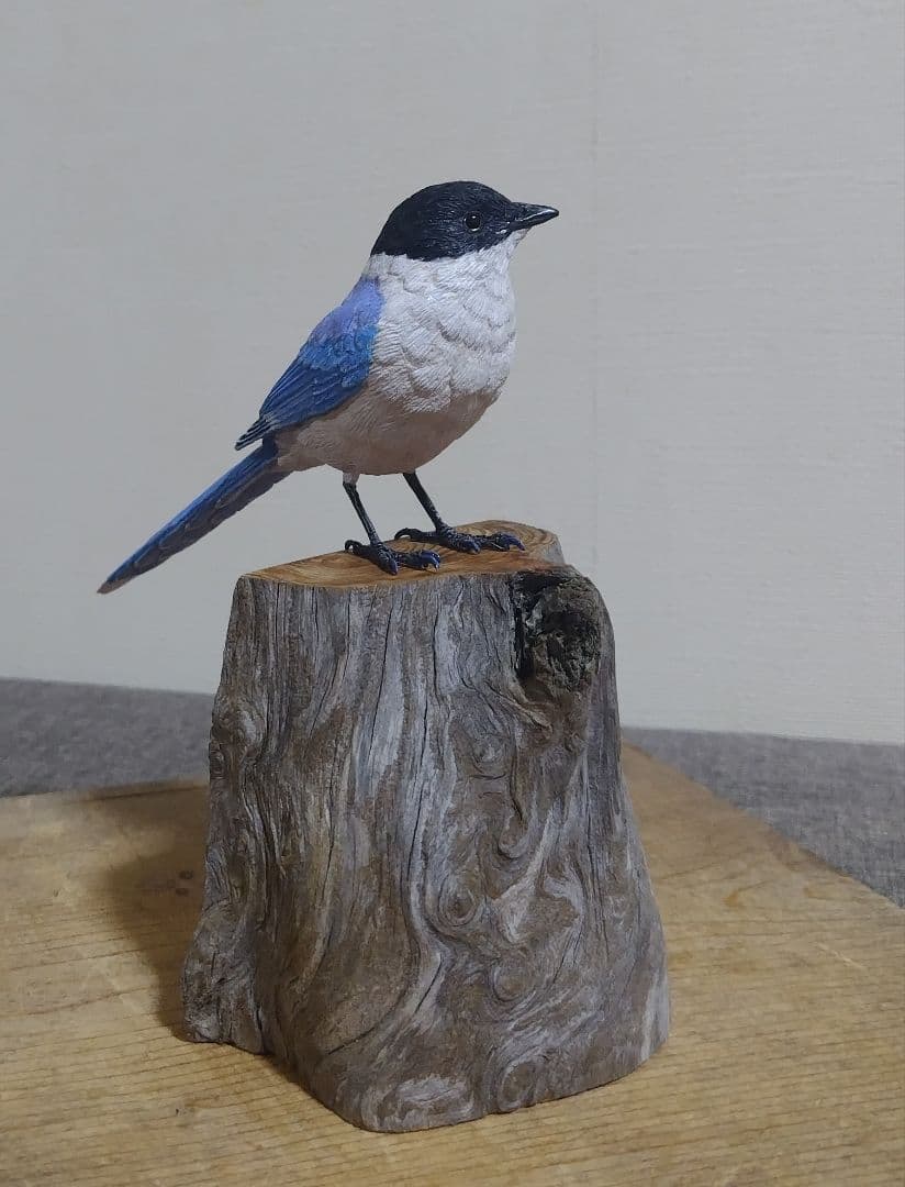 ミニバードカービング　\"オナガ“