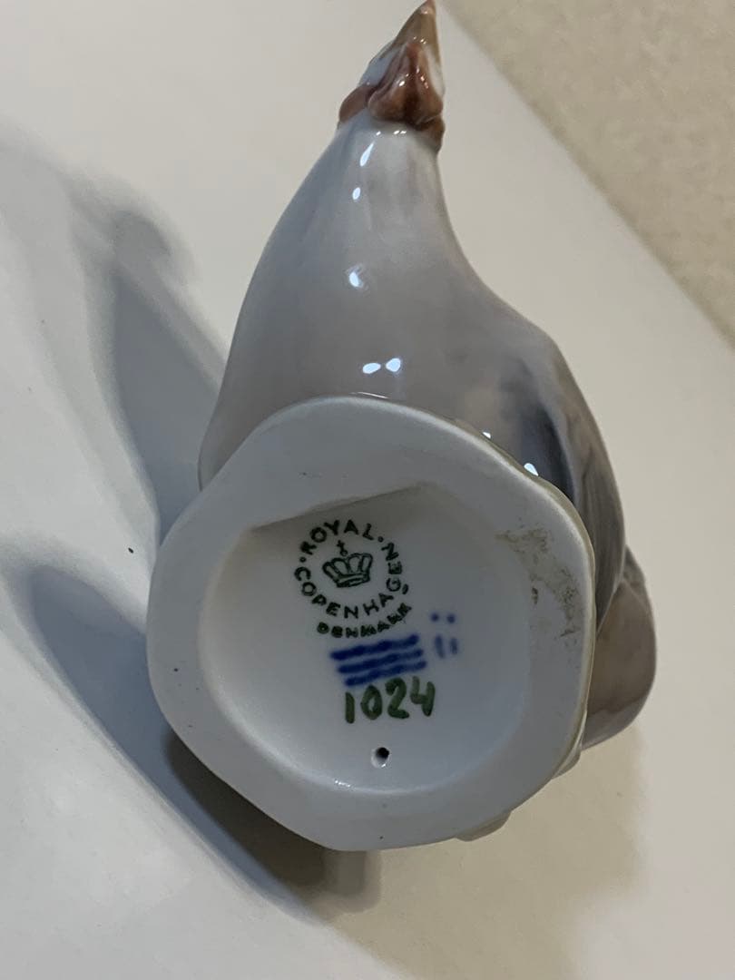 ロイヤルコペンハーゲン 雌鶏 NO1024 置物 - メルカリ