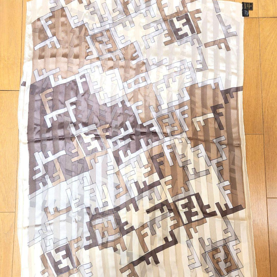 正規品☆FENDI☆ロゴ柄☆スカーフ☆シルク100% - メルカリ