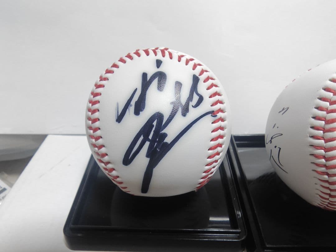 東京ヤクルトスワローズ 村上宗隆 山田哲人 直筆サインボール 2個