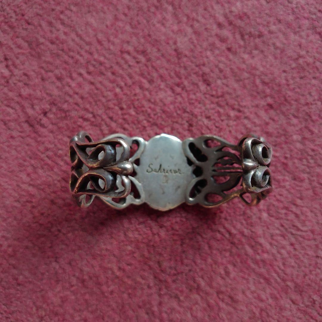 最終値下げ】シャフリーバル ベルベットラウンジバングル - メルカリ