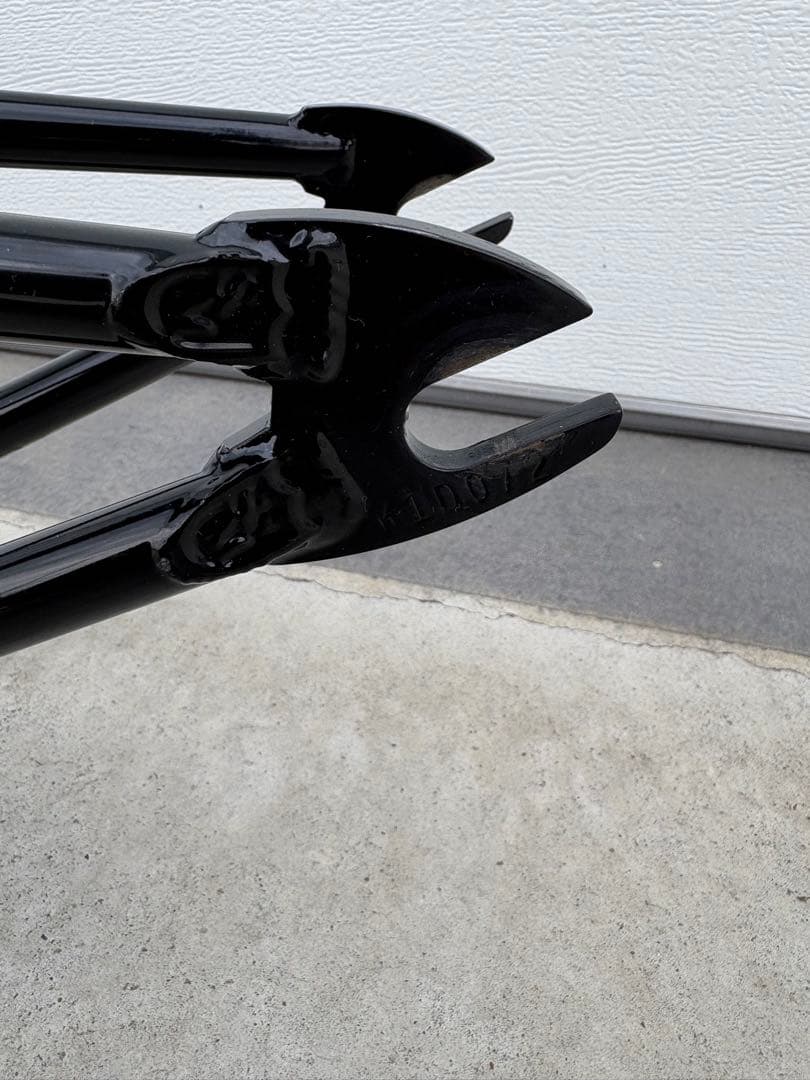 自転車本体 BMX S&M DAGGER FRAMES -GLOSS BLACK-