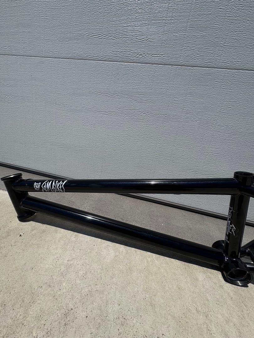 自転車本体 BMX S&M DAGGER FRAMES -GLOSS BLACK-
