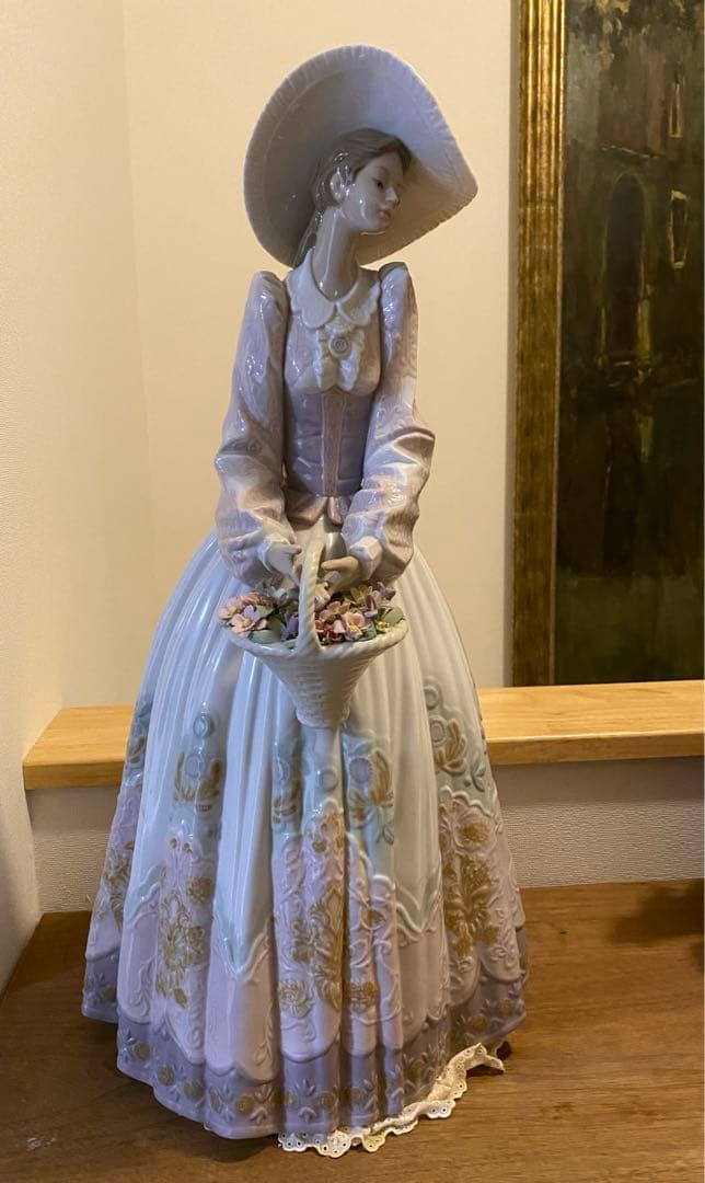 リアドロ　Spring Courtship 台座付　箱無し