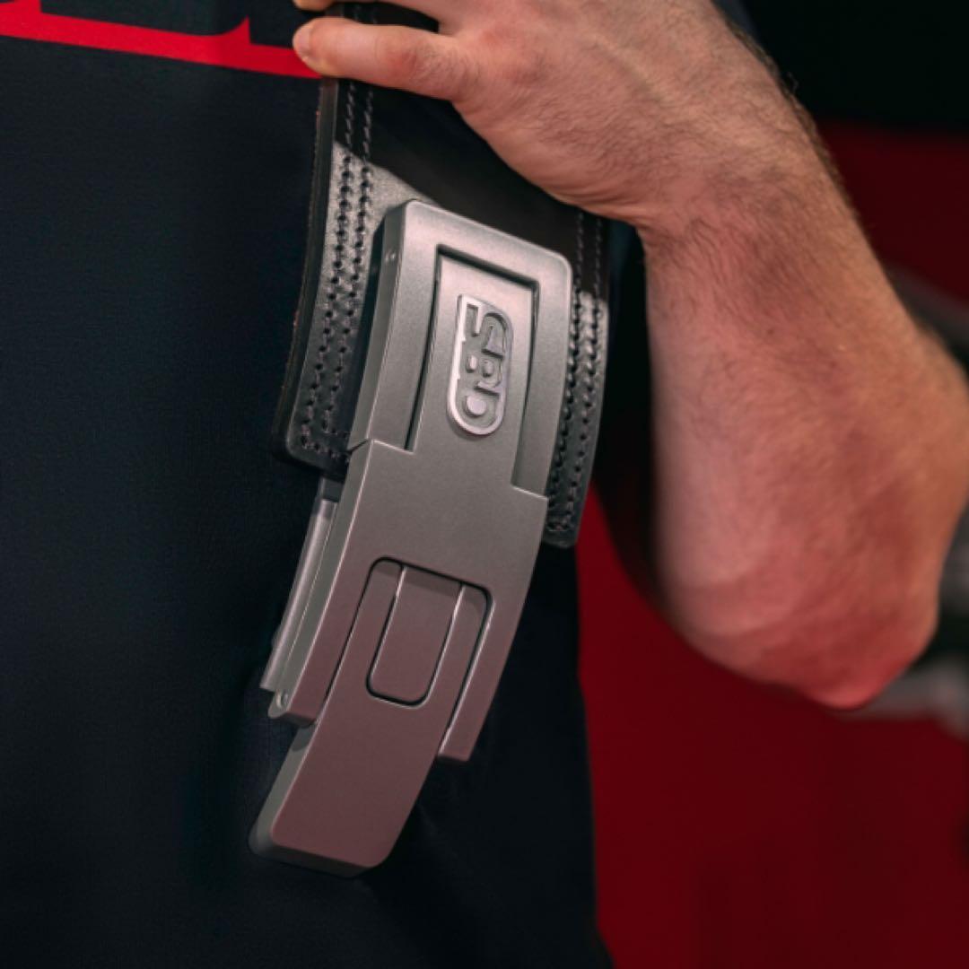 SBD パワーリフティングベルト 13mm Lサイズ 【２ヶ月使用・中古品】 SBD パワーリフティングベルト 13mm Lサイズ 【2ヶ月使用・中古品