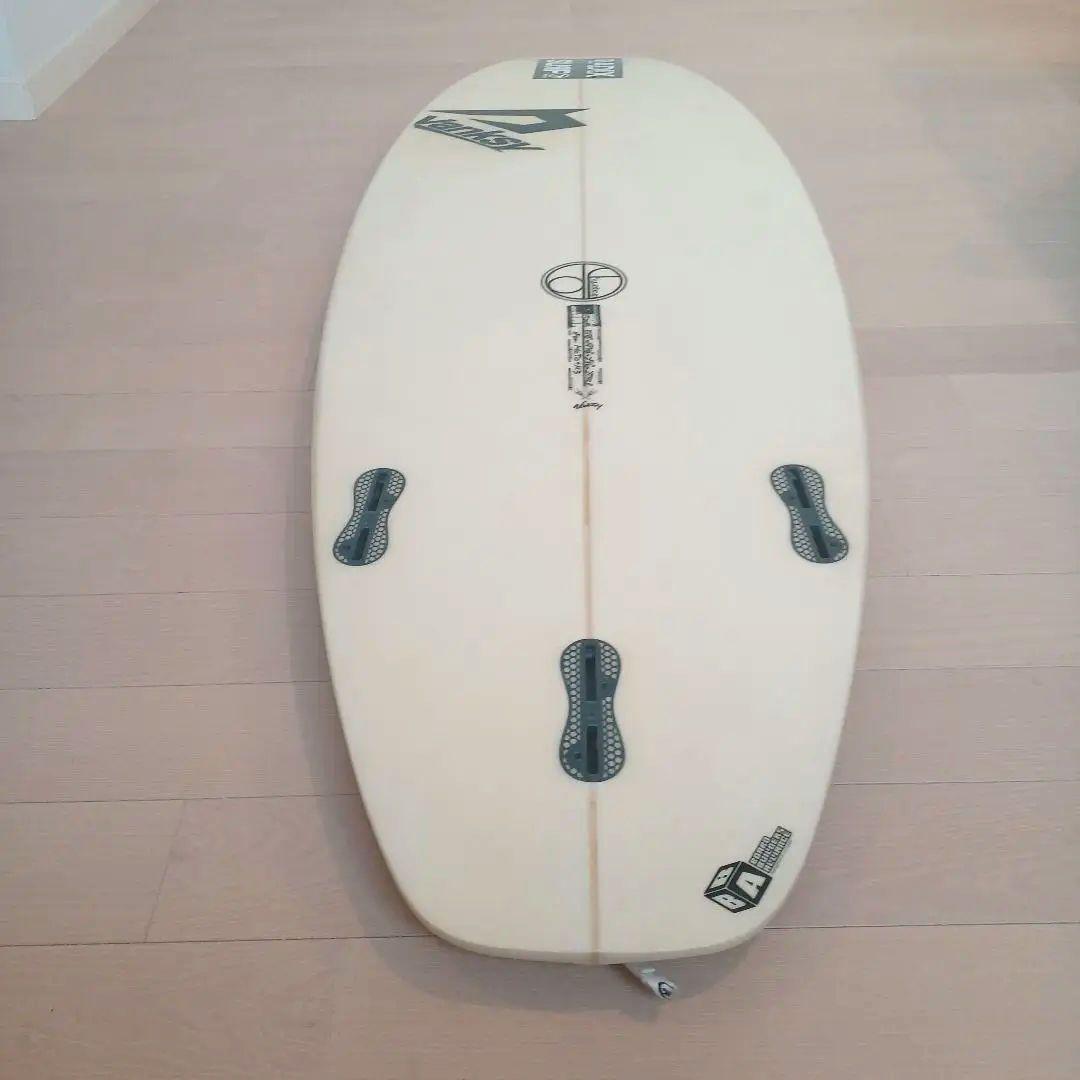 ご自宅送料込　ジャスティス サーフボード ドラゴンフライ　5,8　27.93L