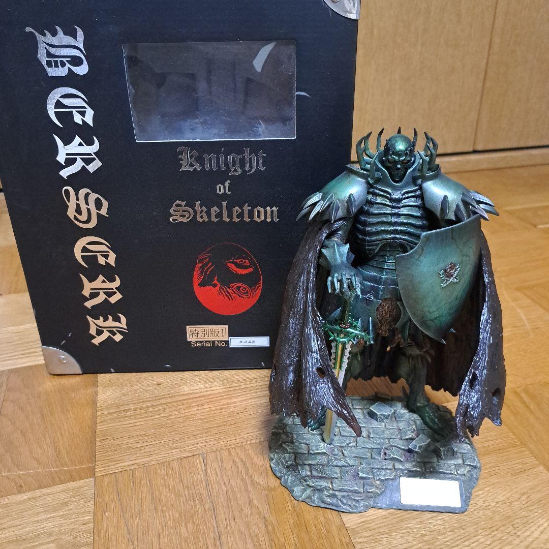 ベルセルク ART OF WAR フィギュア 髑髏の騎士 特別版I　深緑色 受注終了】髑髏の騎士2021 ART OF WAR