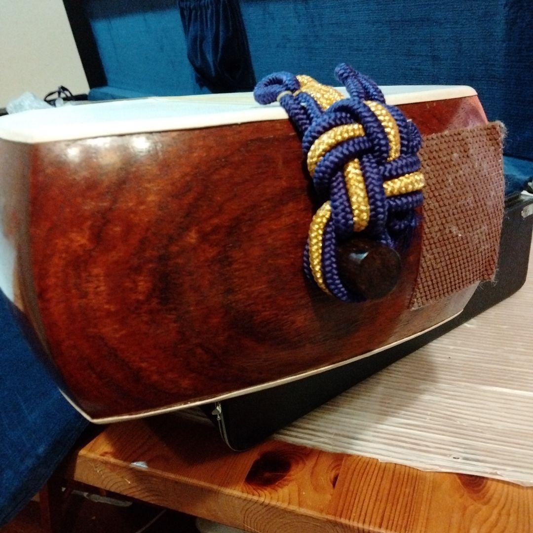 美品　三味線　中棹　東触り 2.7cm