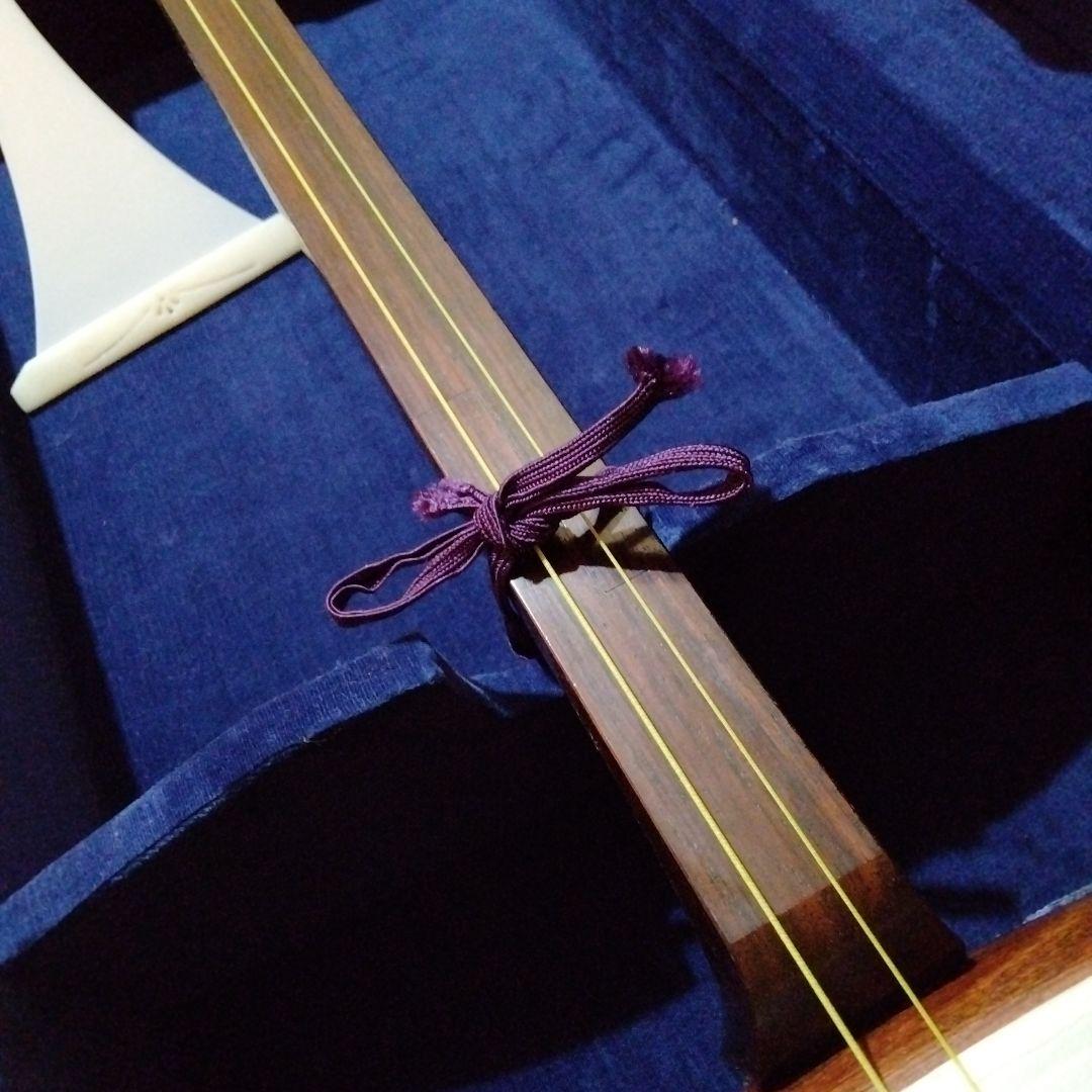 美品　三味線　中棹　東触り 2.7cm