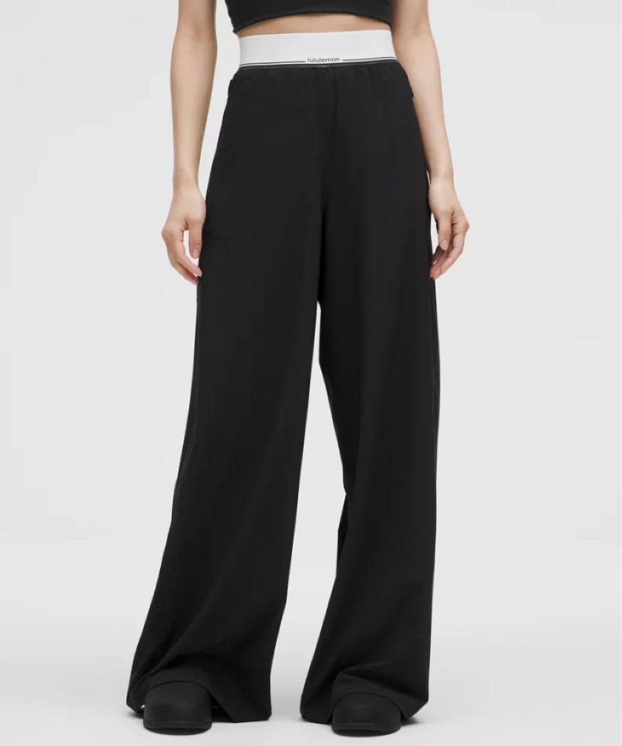 lululemonハイライズ ワイドレッグパンツ ロゴウエストバンド Swift ハイライズ ワイドレッグパンツ *ロゴウエストバンド | パンツ