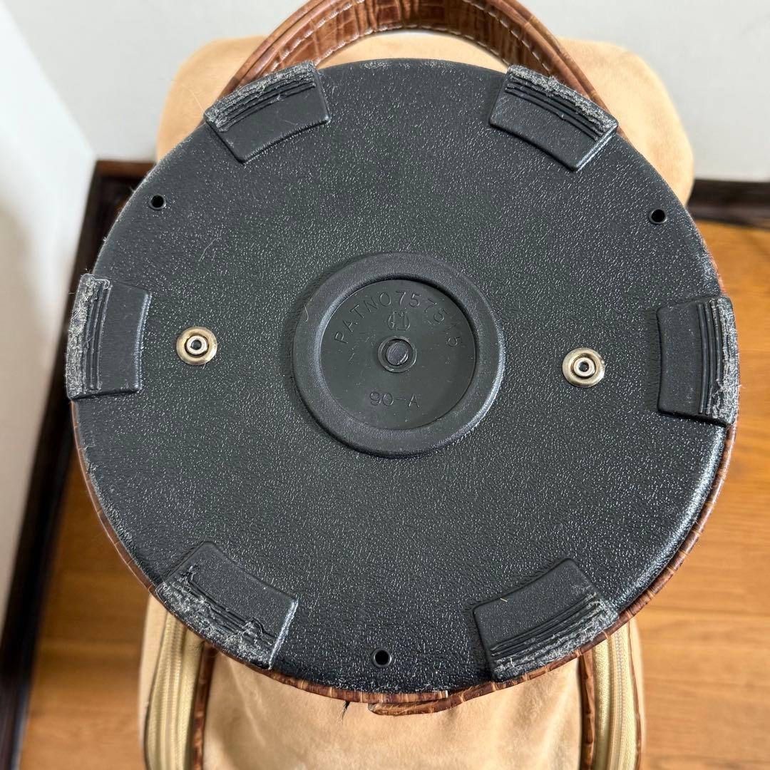 美品】 伊太利屋 クロコ型押し キャディバッグ 日本製