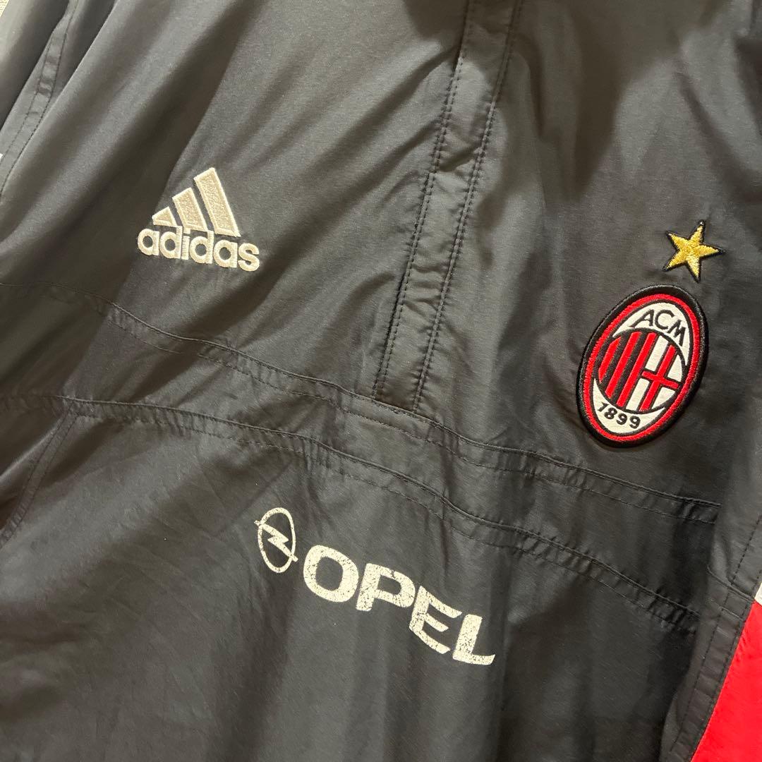 ACミラン セットアップ／アディダス プルオーバー リバーシブル パンツ