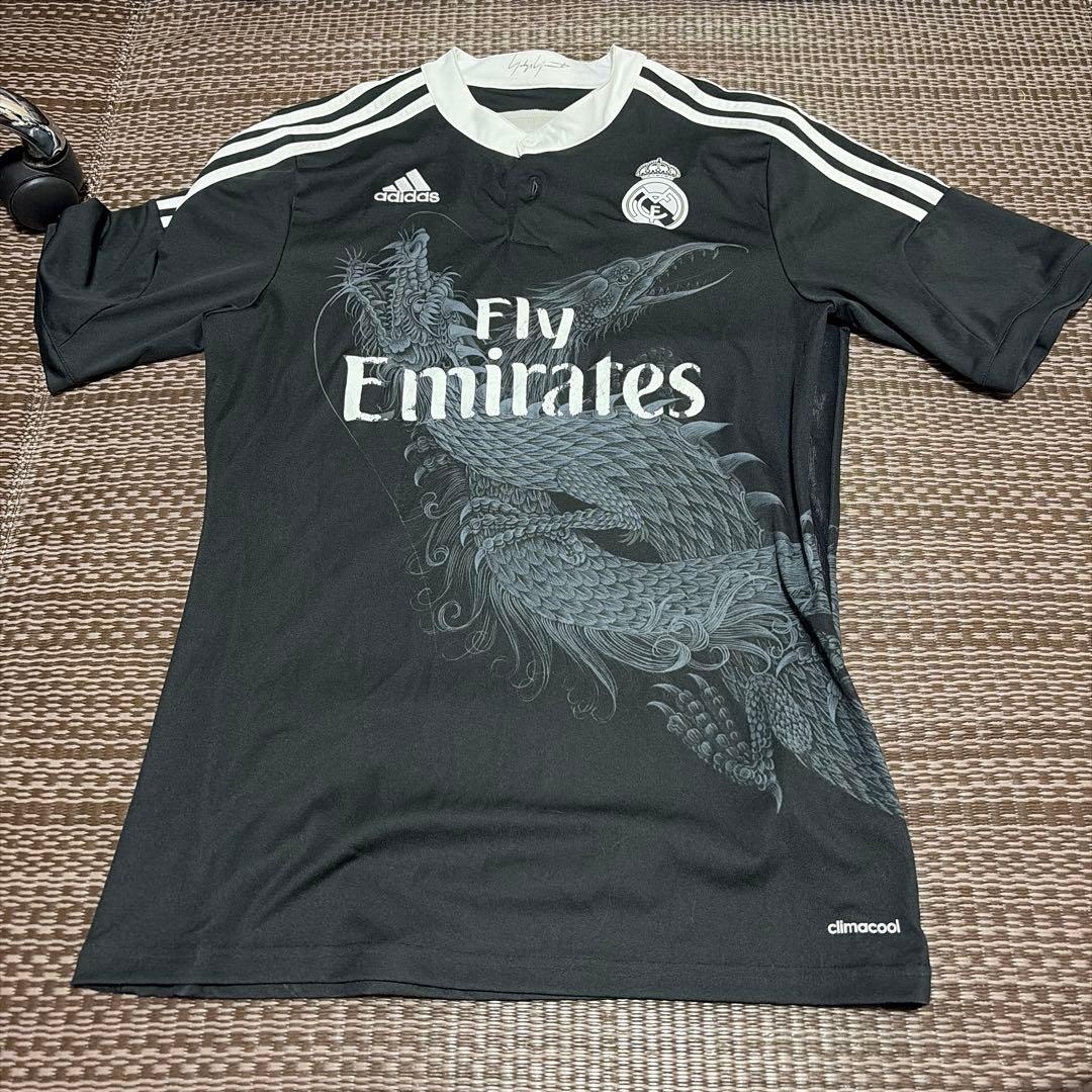 Yohji Yamamoto Real Madrid シャツ ブラック Real Madrid 2024 Yamamoto Pre-Match Jersey Released - Very High