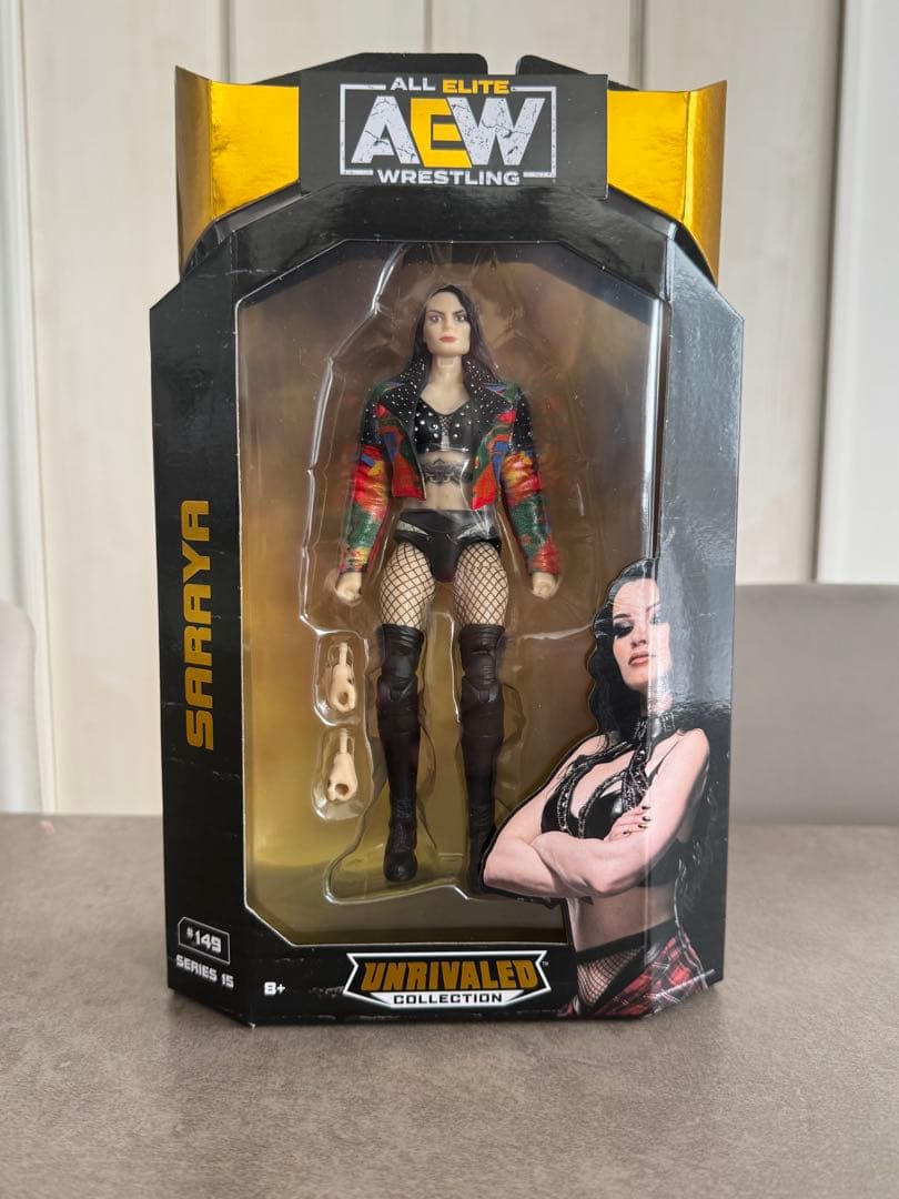 【AEW】Saraya フィギュア Unrivaled Collection AEW Unrivaled Saraya - 6 inch Figure with Entrance Jacket and
