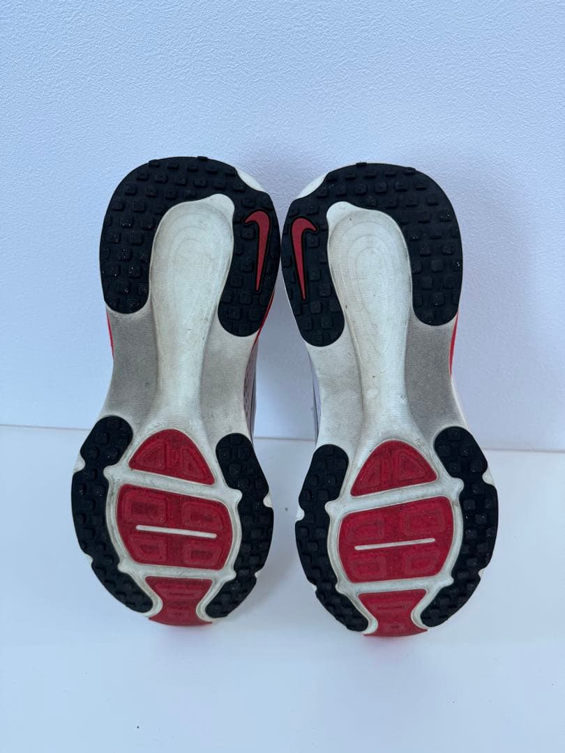 や*ま様 Nike ZoomX vomero18 ナイキ ボメロ18 27.5c