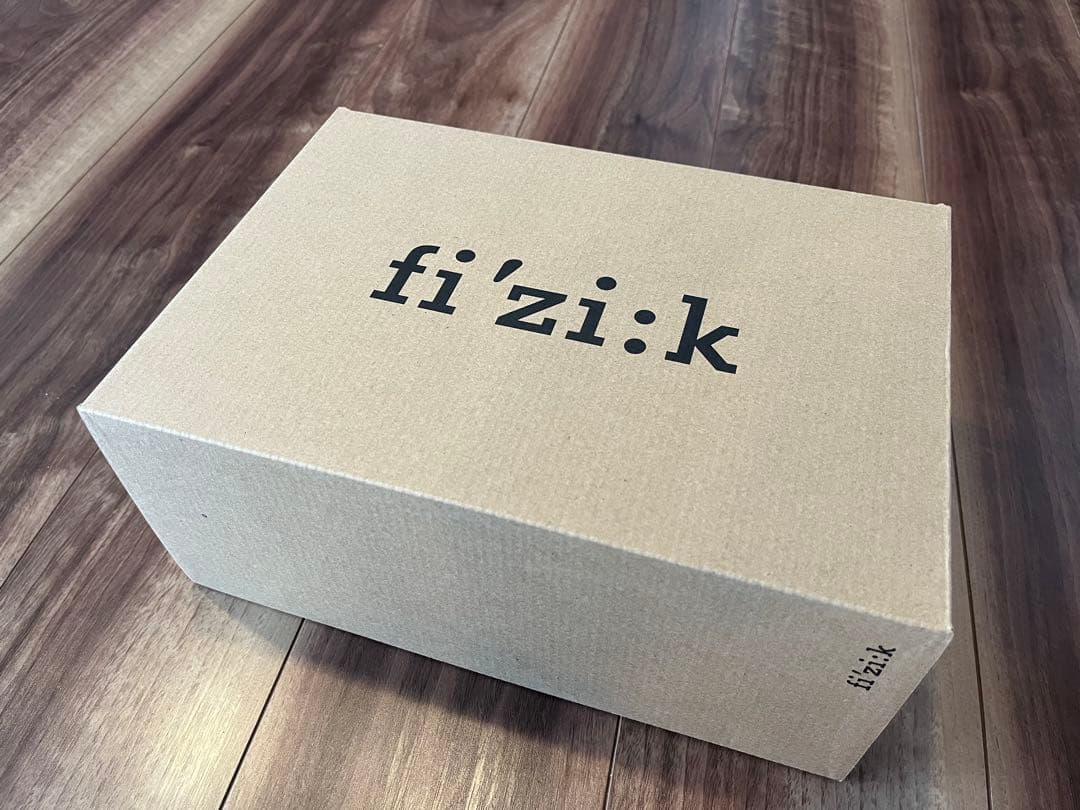 fizik TRANSIRO HYDRA size 43、27.7cm