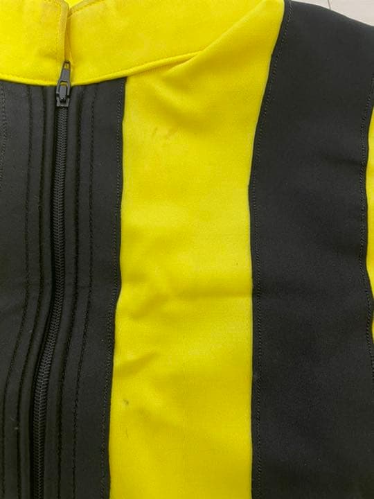 JRA JRA 競馬 勝負服 社台レース 安田厩舎 ルメール騎手サインか 中古品