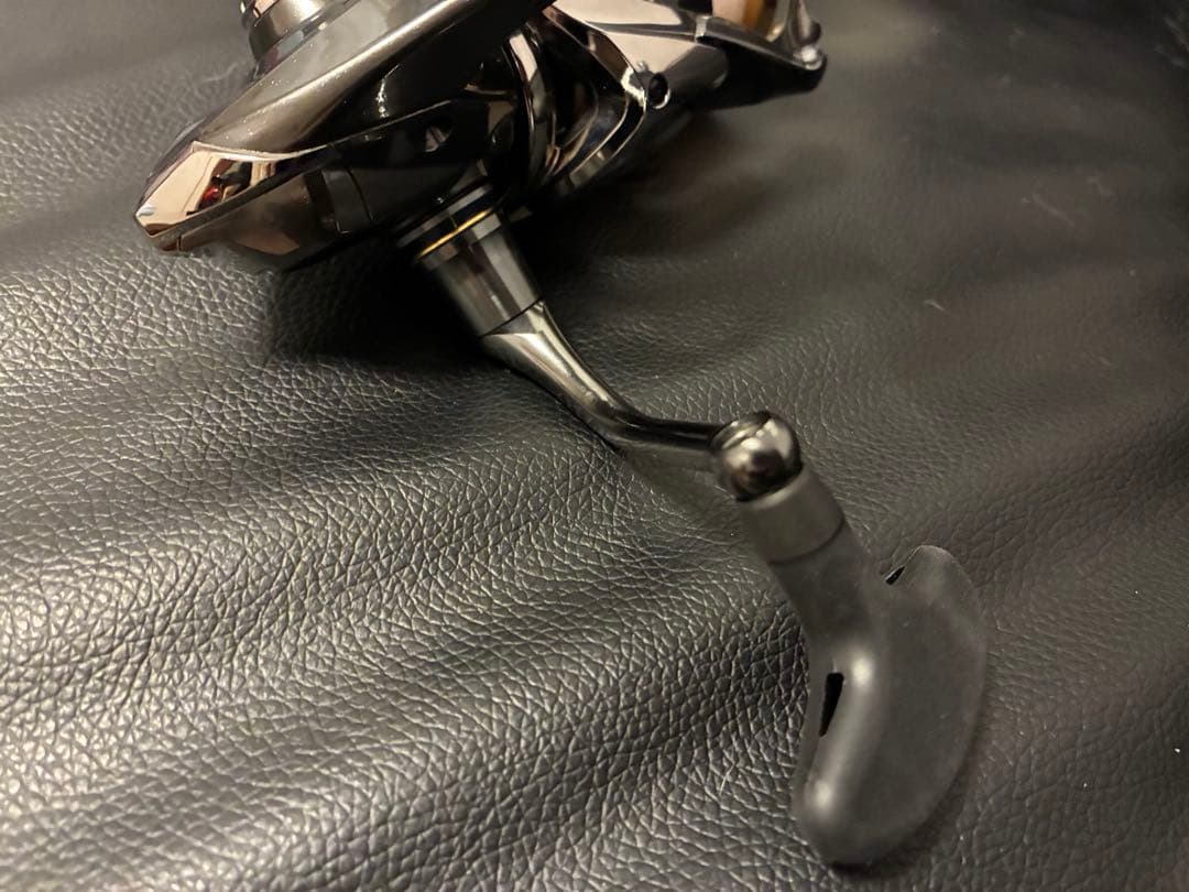 20ツインパワー4000XG 極美品 製造年数2023年4月製造品 アウトドア・