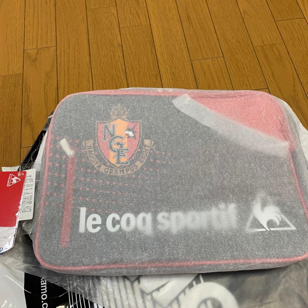 ルコック 名古屋グランパス エナメルバック ルコック 名古屋グランパス