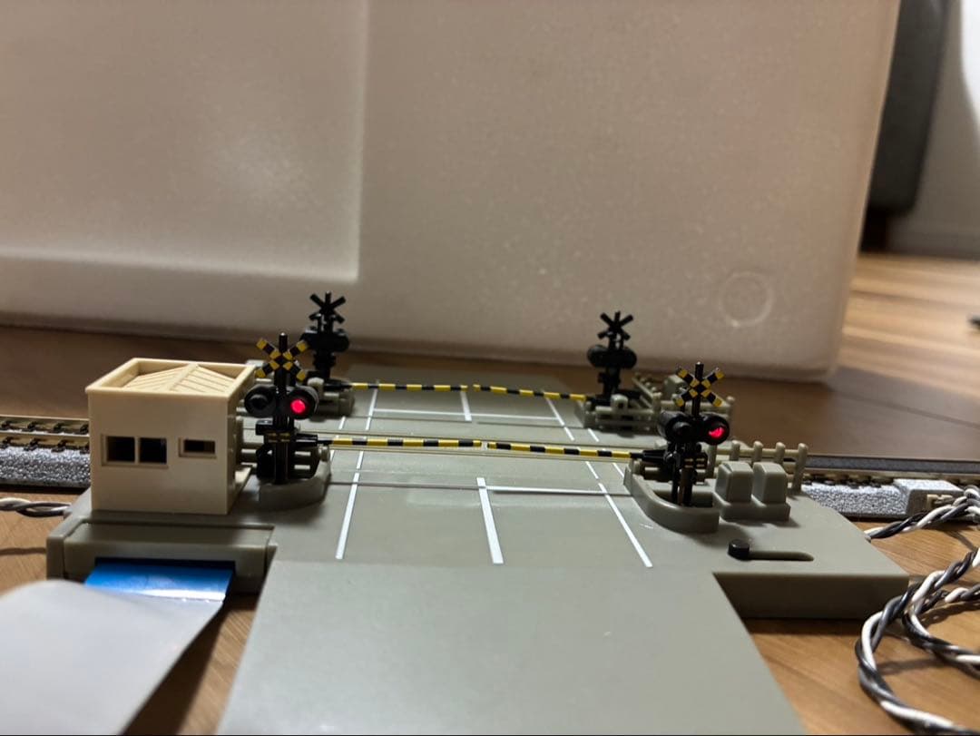 KATO Nゲージ 自動踏切基本セット 20-650 - メルカリ