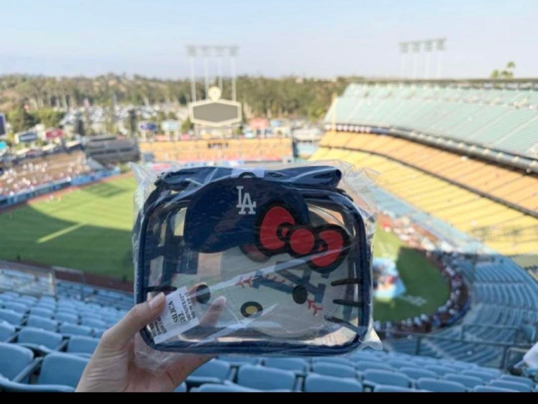 ドジャースタジアム　ハローキティクリアバッグ ドジャースタジアム ハローキティクリアバッグ