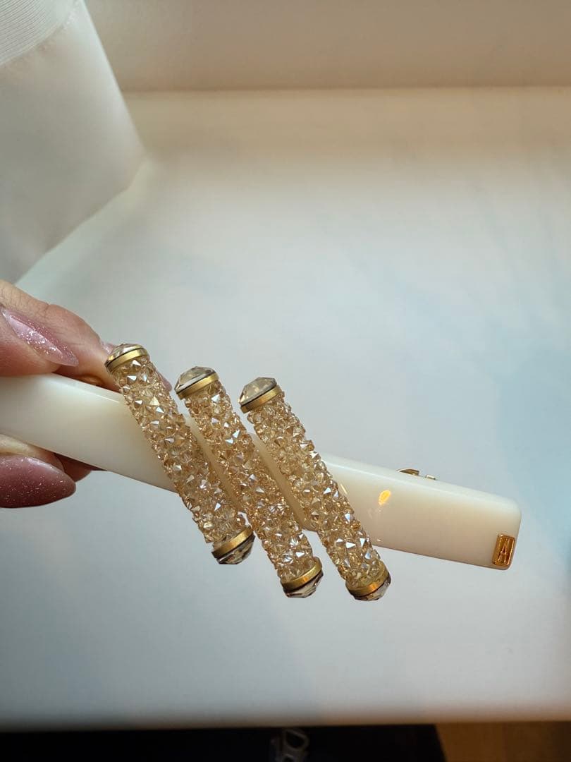 美品！アレクサンドゥルドゥパリ　バレッタ　ヘアアクセ ALEXANDRE DE PARIS（アレクサンドル ドゥ パリ） 【並行輸入品