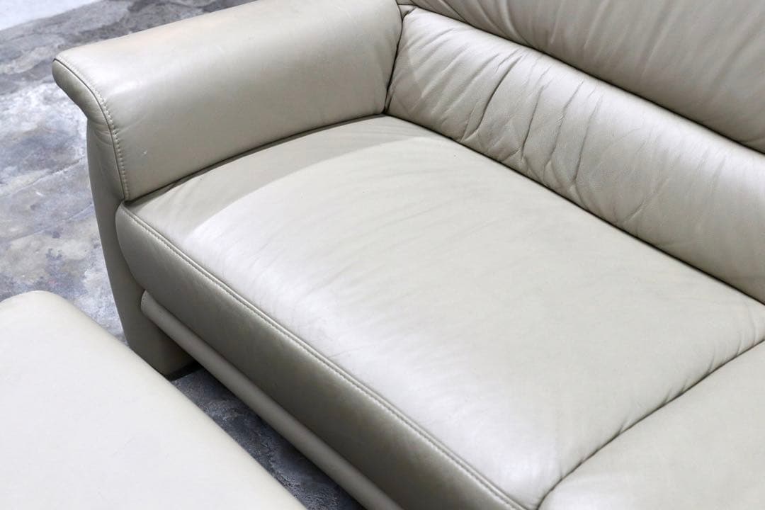 GMIH227○himolla / ヒモラ ベルク 2.5人掛けソファ ラブソ - メルカリ