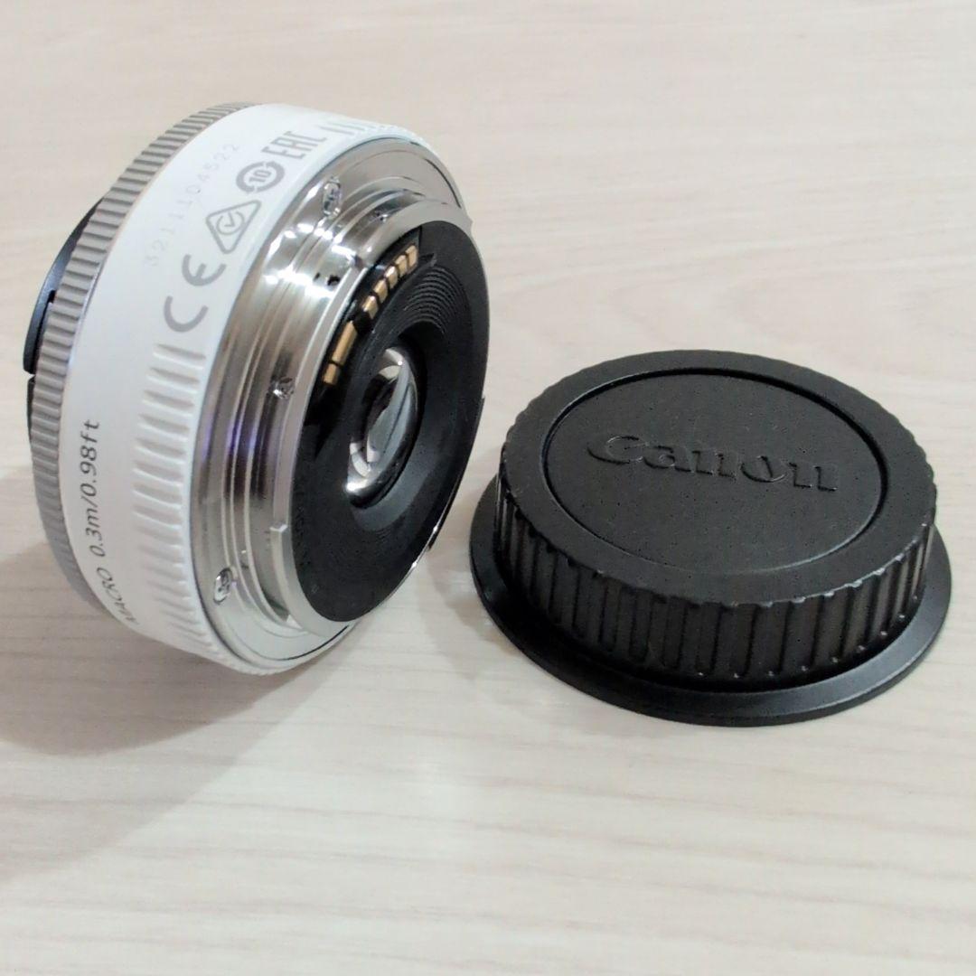 ちーちゃん様専用 キャノンEF40mmf2.8STM 希少ホワイト 神レンズ