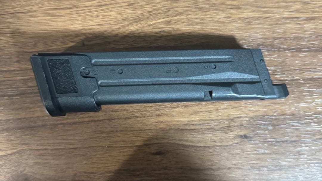 東京マルイ SIG m17 ホルスター付き