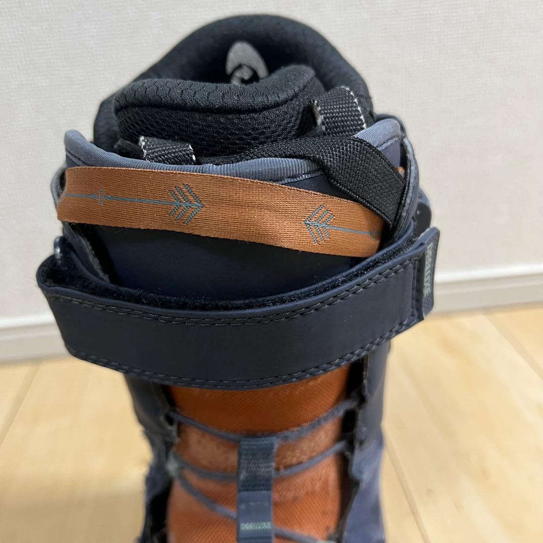 【即日発送】DEELUXE EMPIRE LARAエンパイアララ 23.5cm