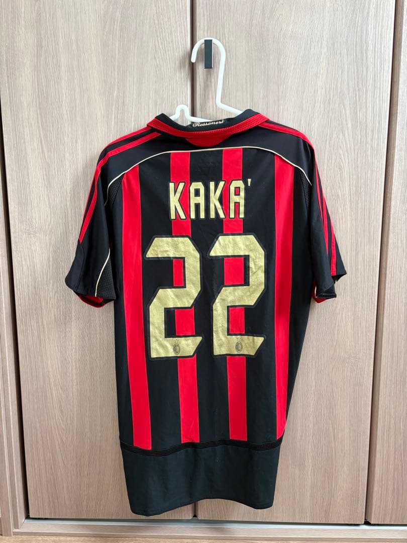 ACミラン KAKA' 22番 シャツ Mサイズ　ユニフォーム ACミラン カカ KAKA' 22 06/07 シャツ XLサイズ - メルカリ