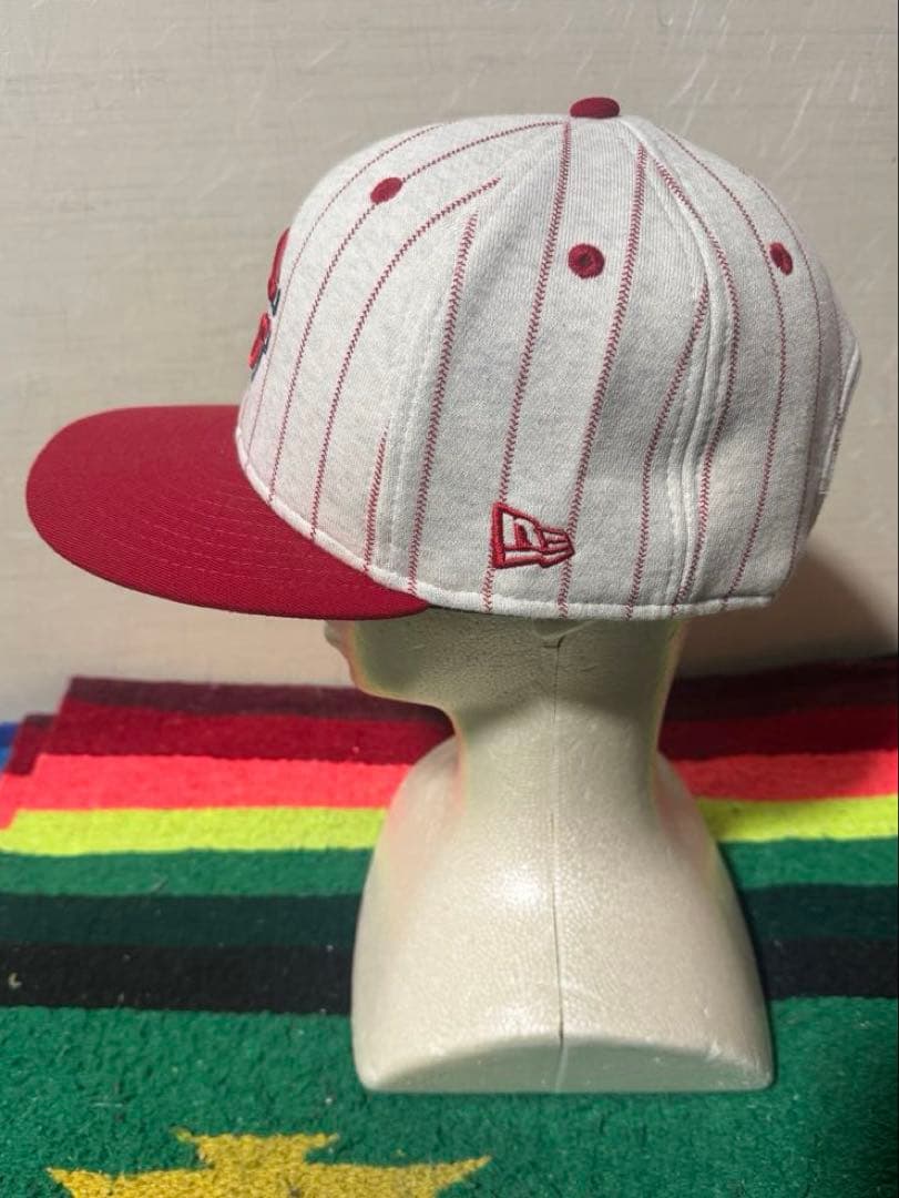 極美品 レアモデル ニューエラ 広島カープ スウェット キャップ