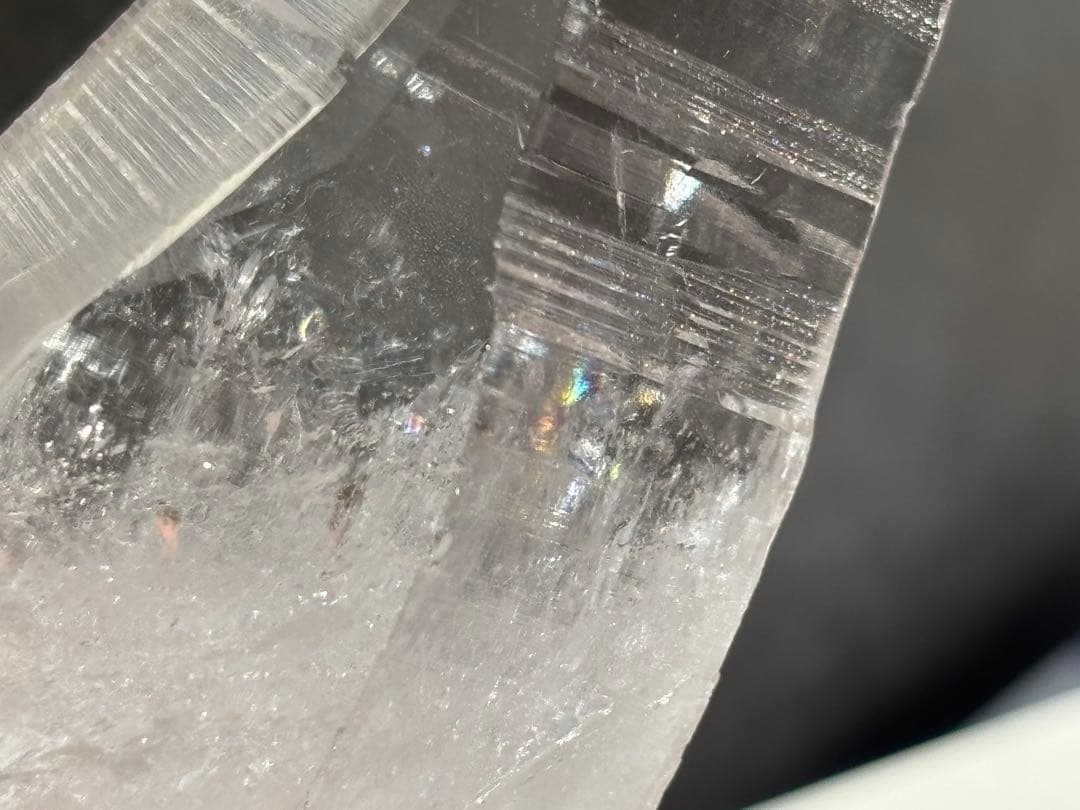 《レムリアンシード＊大型ポイント×クォーツイン・虹入り》