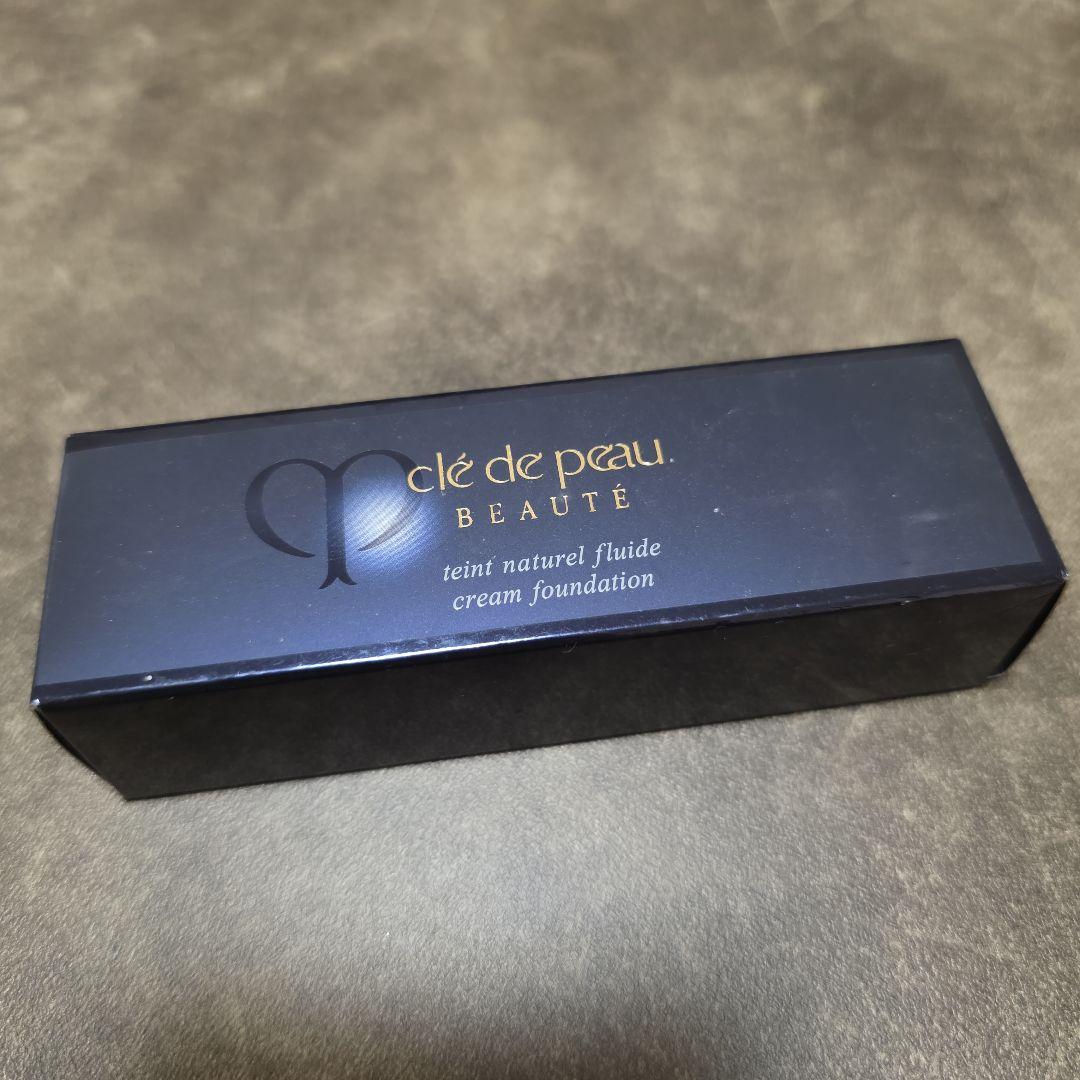 clé de peau タンナチュレールフリュイド オークル20 25g cle de peau BEAUTE（クレ ド ポー ボーテ） タンフリュイドエクラ
