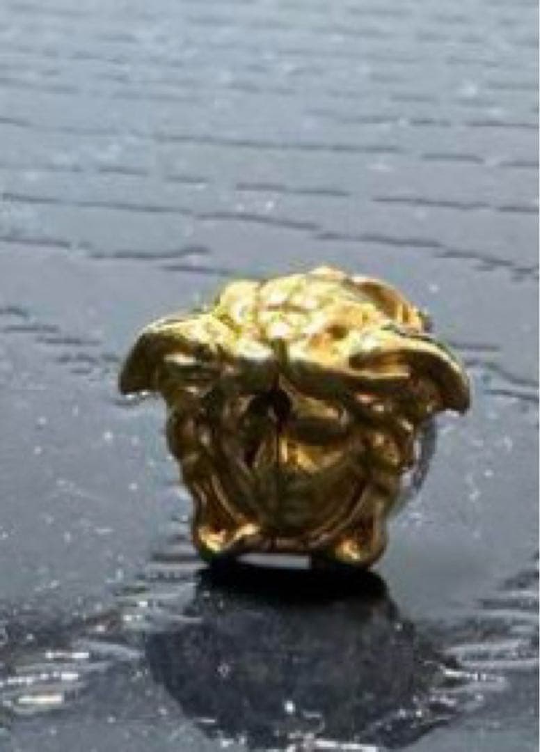 ベルサーチ ゴールド ピアス 片耳 VERSACE ゴールドトーン グレカ フープピアス 人気 (VERSACE/ピアス