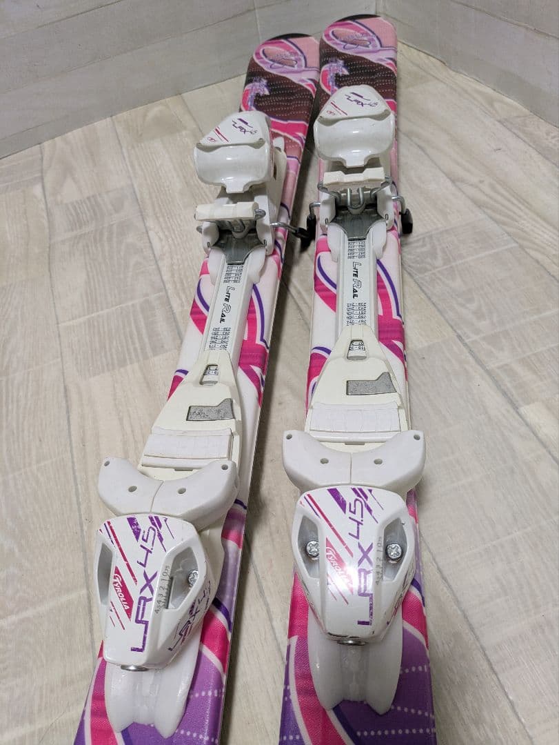 ジュニア Hart板 NORDICAブーツ スキーセット ストック付き ジュニア