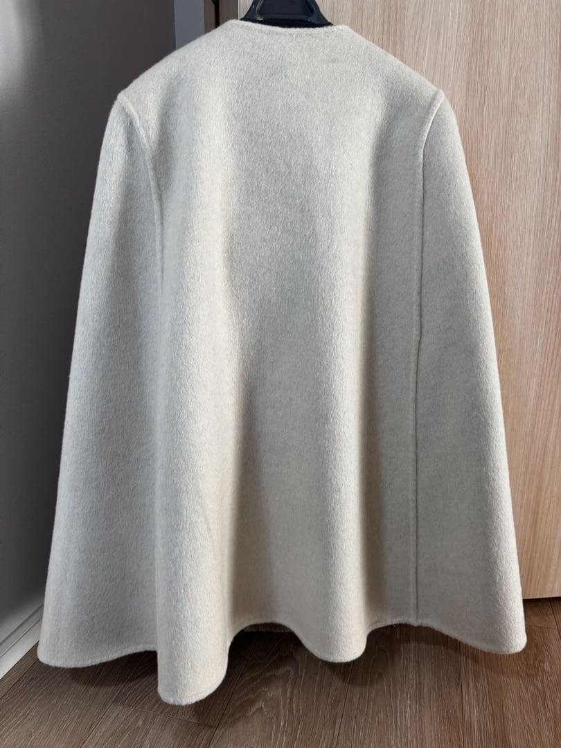 限定価格【laubeblanc】Dual Face Cape Coat 低 価格
