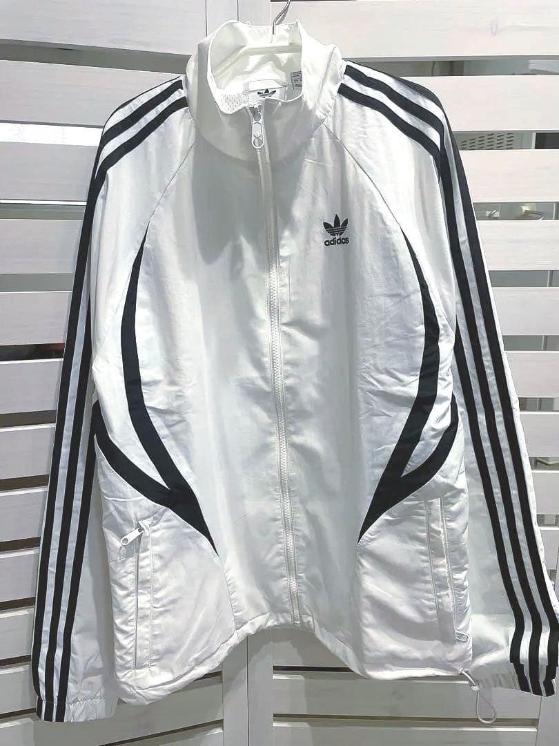 XSサイズ 【松村北斗着用】adidas アーカイブトラックトップ - メルカリ