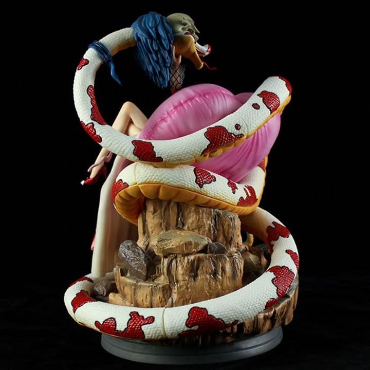 《激レア》ONE PIECE ボアハンコック　蛇姫　女ヶ島　フィギュア