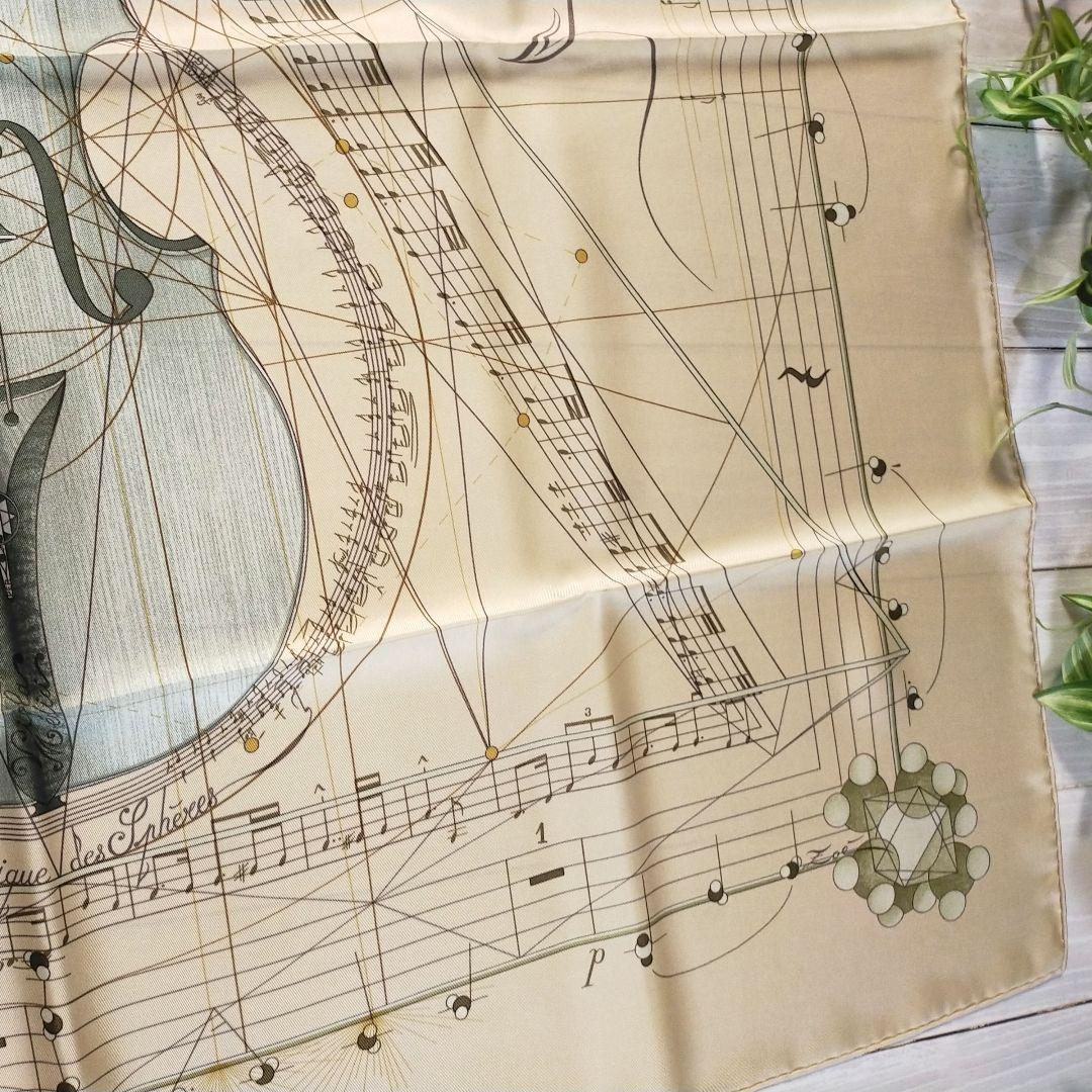 ☘️新品未使用☘️HERMES カレ90 エルメス 球体が奏でる音楽 ベージュ