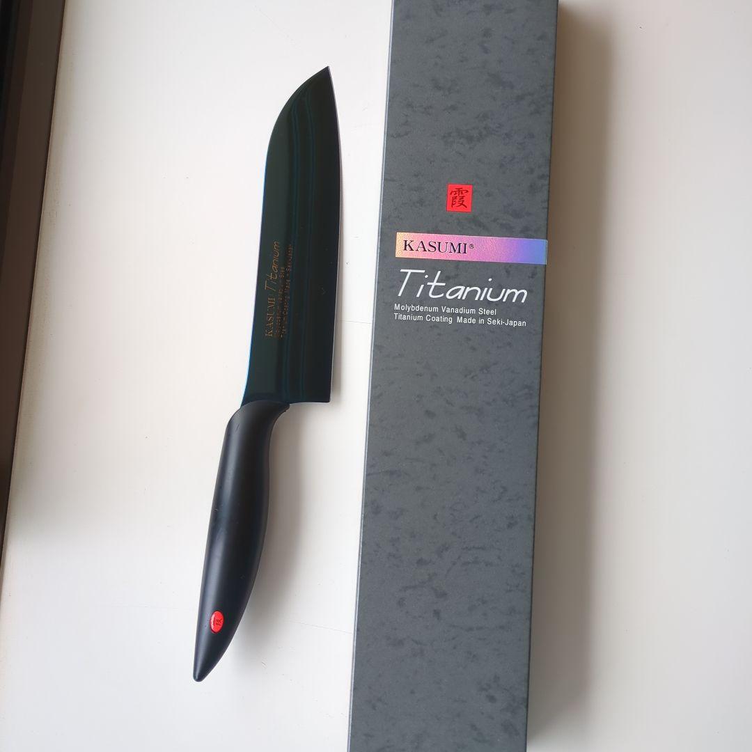 KASUMI Titanium 三徳包丁 Amazon｜スミカマ 霞 KASUMI 包丁 チタンコーティング 三徳包丁 18cm