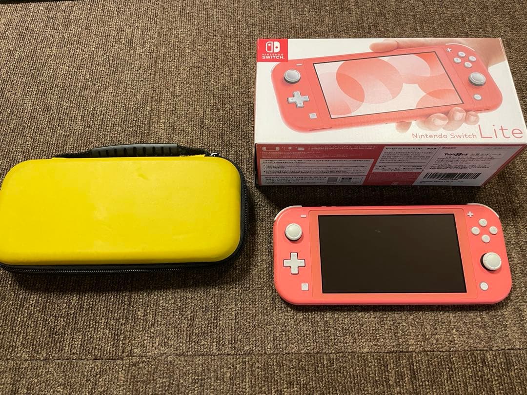 Nintendo Switch Lite コーラルピンク ピンク　ケース付き Amazon.co.jp: Nintendo Switch Lite コーラル : ゲーム