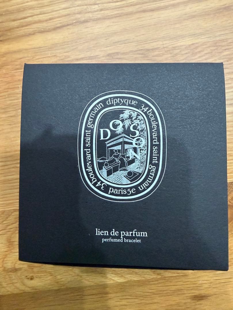 Diptyque 香水 ブレスレット♡ポーチ付き♡ 価格