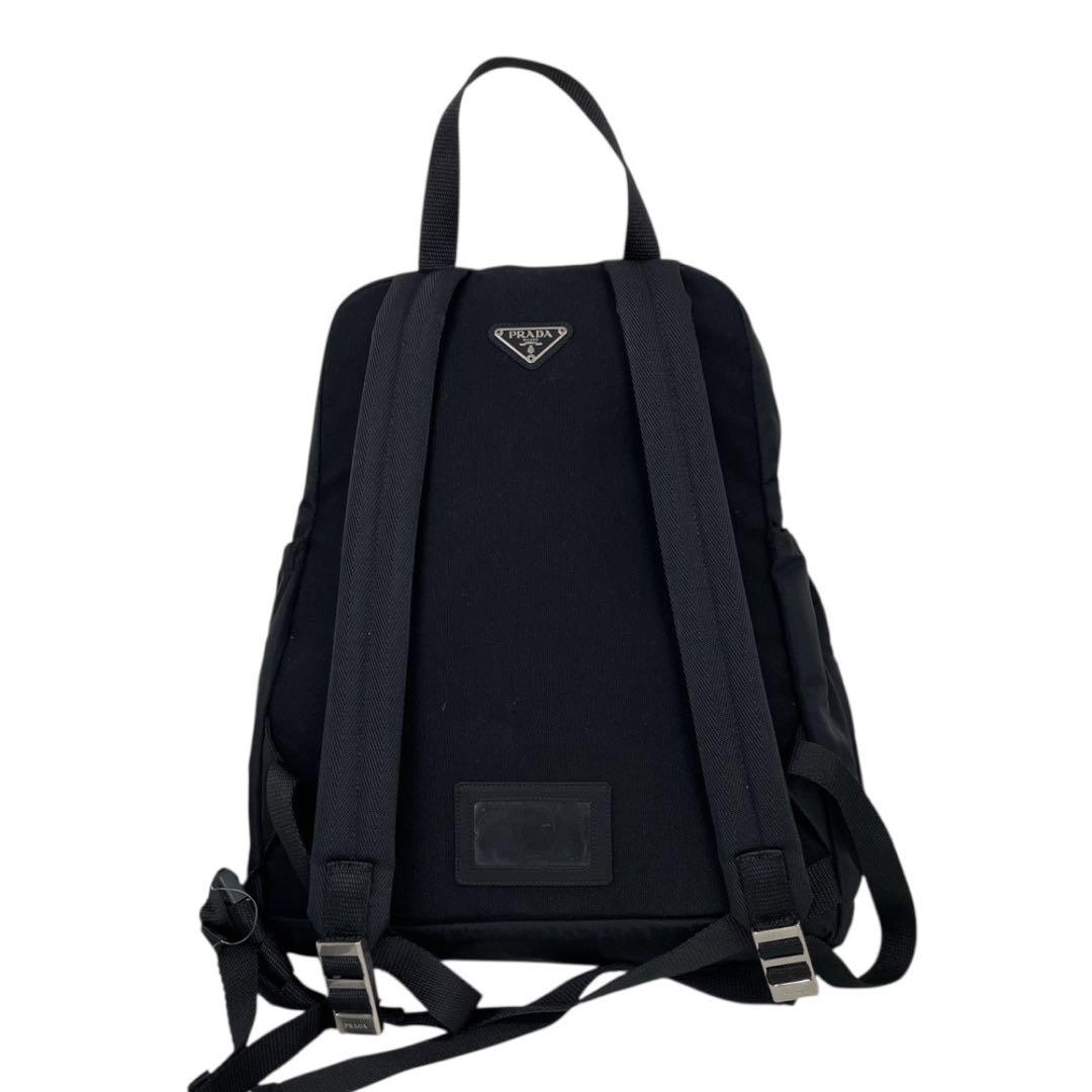 極美品 プラダ 三角ロゴ ナイロン 黒 ブラック リュックサック 4656