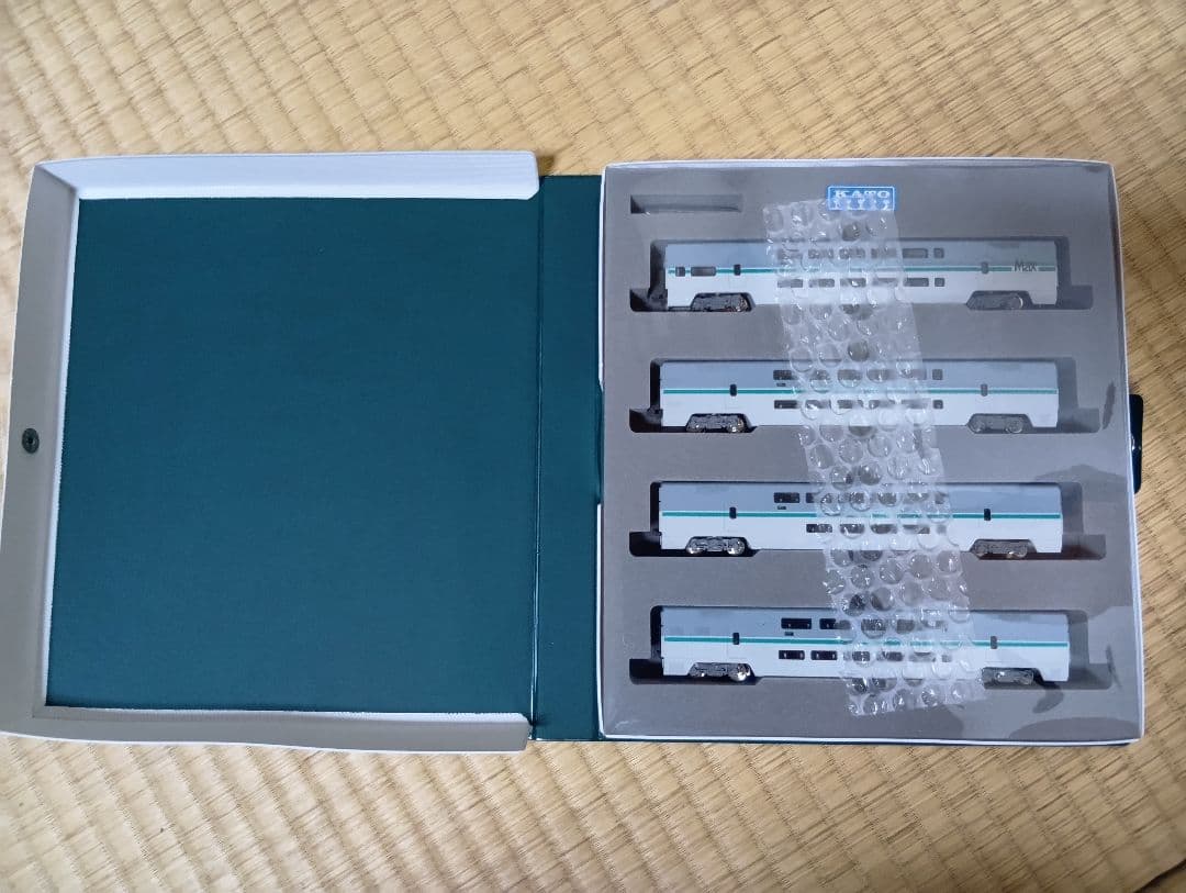 KATO 10-341 \"Max\" E1系新幹線 増結セット
