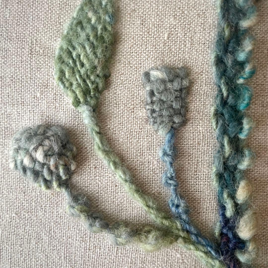 一点もの】『手紡ぎ糸のお花. a´』手刺繍ファブリックパネル