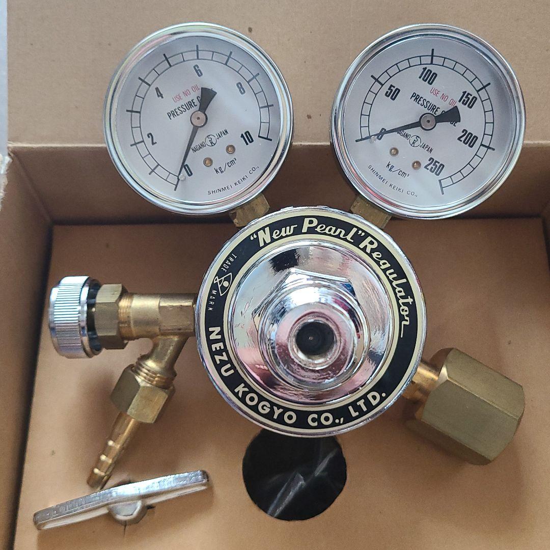 窒素調整器 ヤマト産業 圧力調整器 ( レギュレータ ) 工業 窒素 用 YR-70V 出口