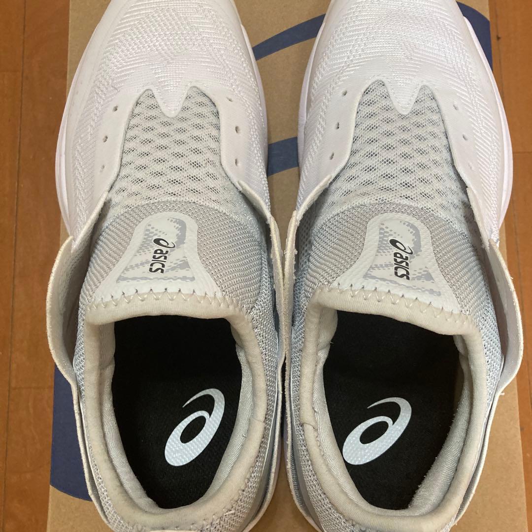 アシックス　グライドノヴァFF3 　26.5cm